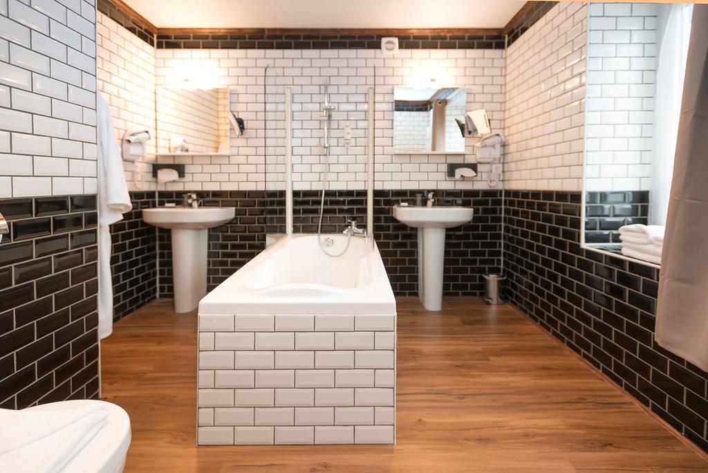 Ault - Villa Aultia Hotel - Baie De Somme Eksteriør bilde